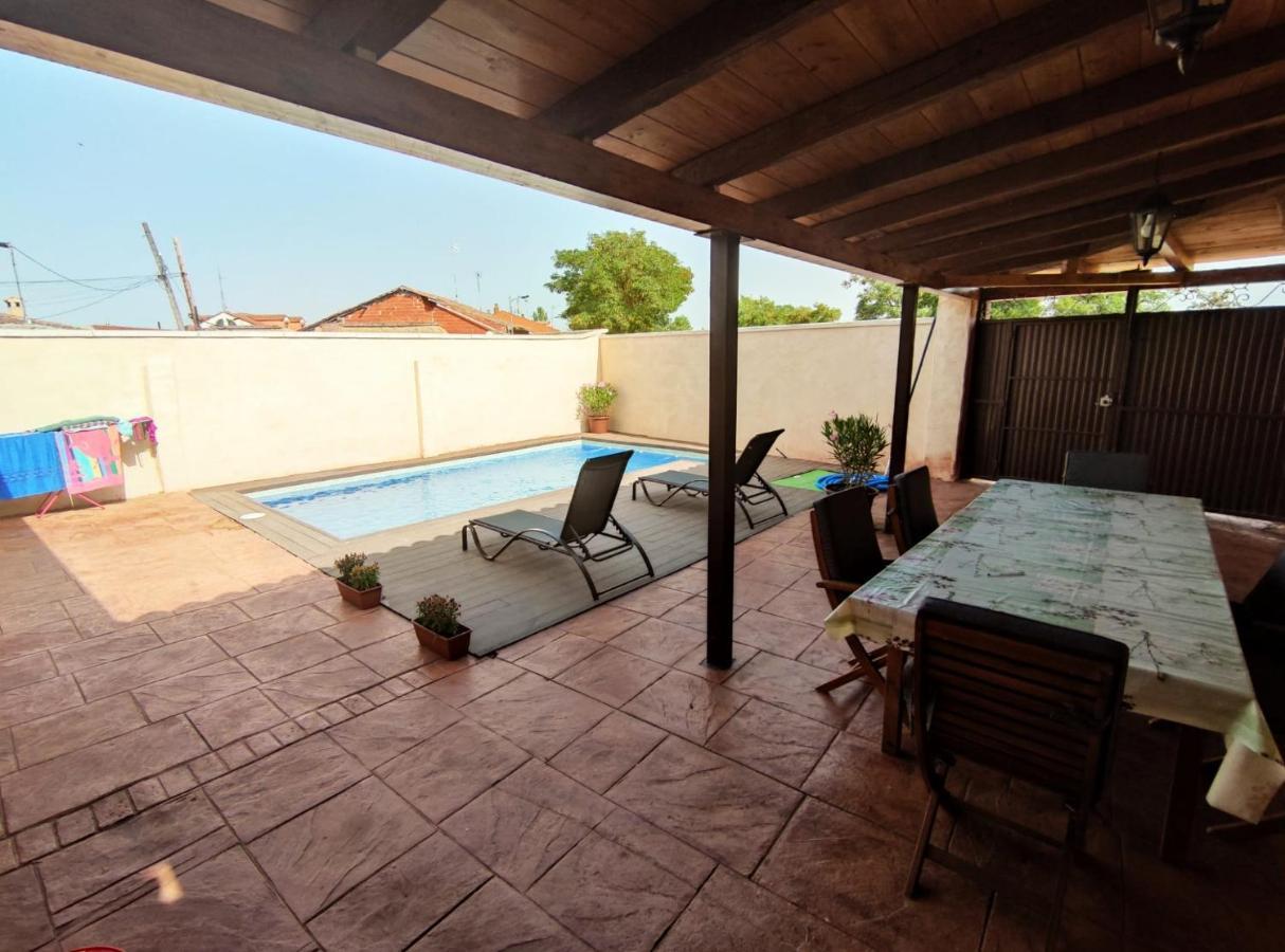 Casa Rural Oliver Y Nadia Rodilana Exterior foto